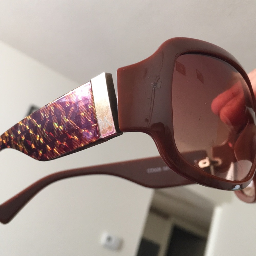 MK Glasses